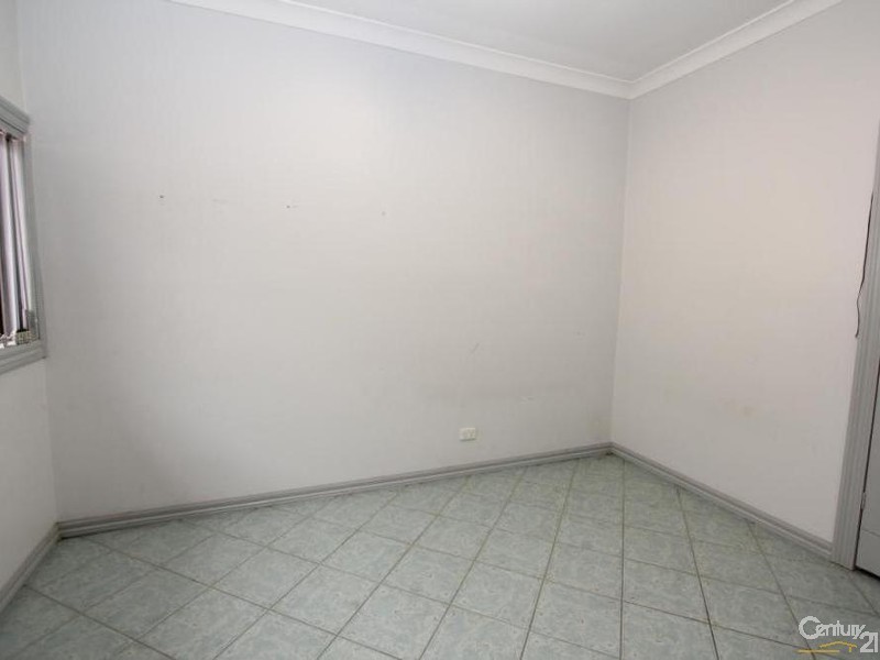 2 Ash Grove, Springvale VIC 3171