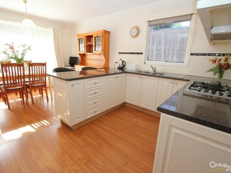 11 Dianne Court, Springvale South VIC 3172