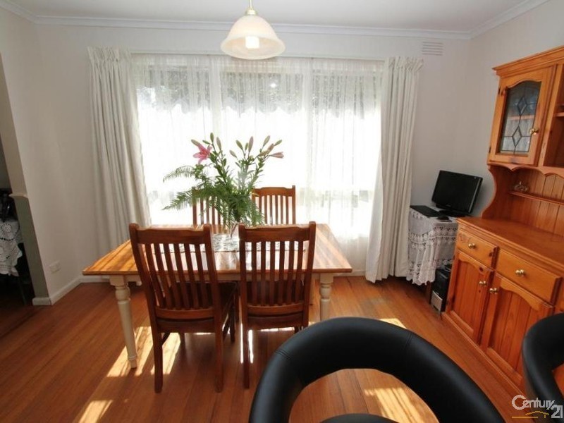 11 Dianne Court, Springvale South VIC 3172