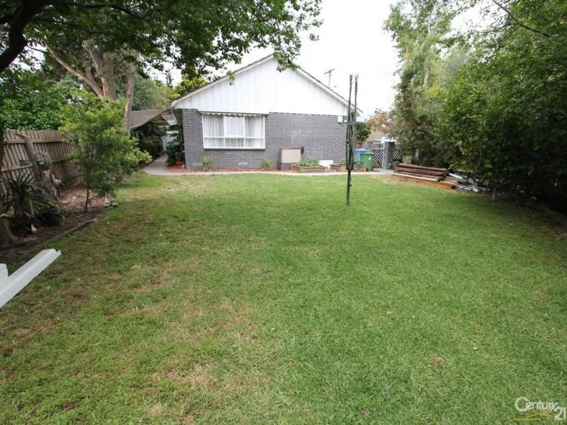 11 Dianne Court, Springvale South VIC 3172