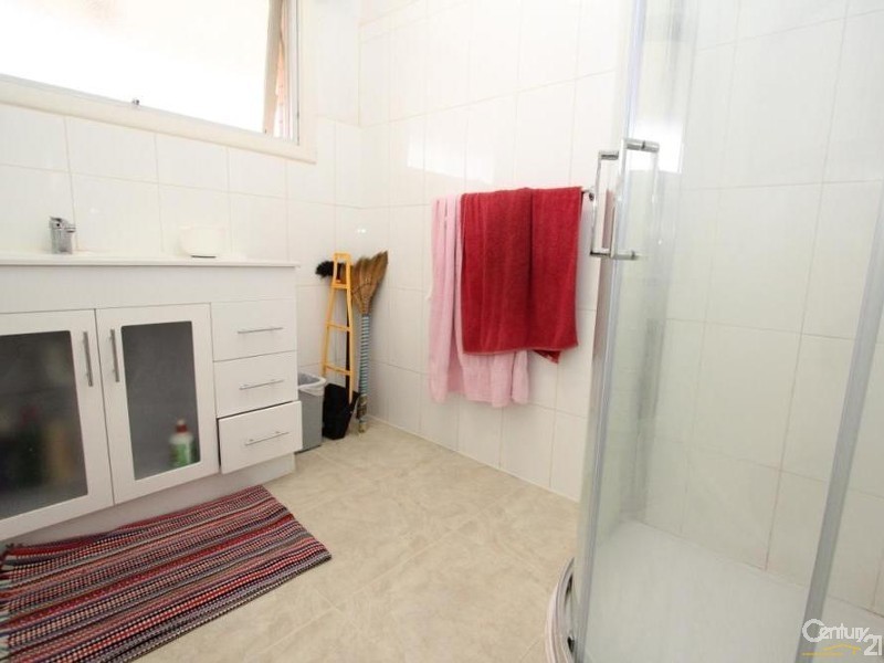 1/25 Old Lilydale Road, Ringwood East VIC 3135