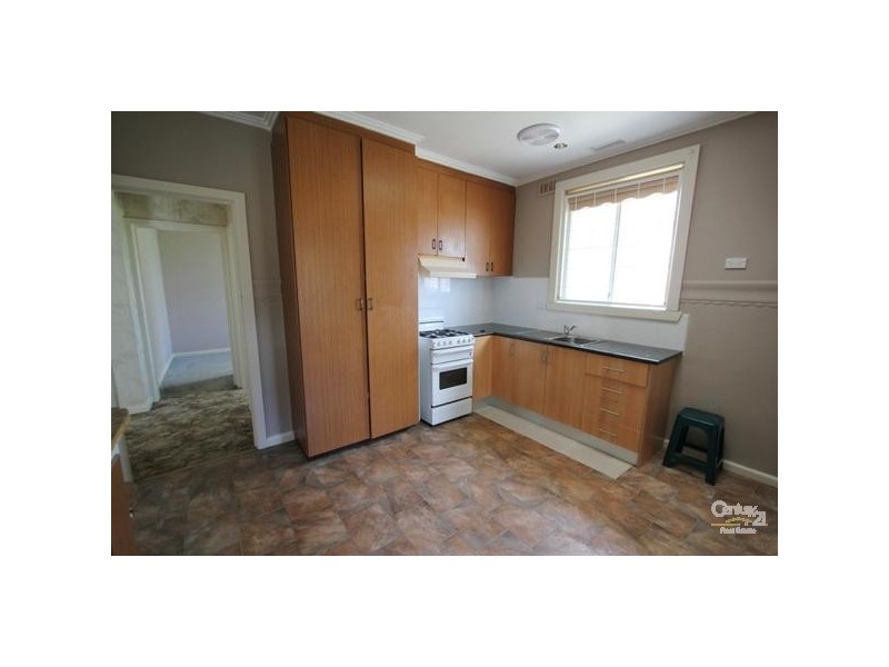 4 Wales Street, Springvale VIC 3171