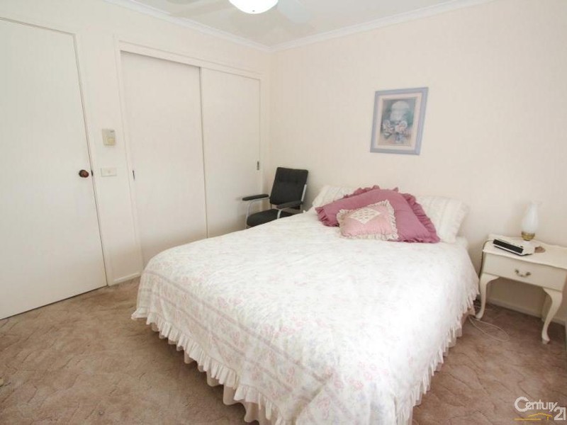 1 Woodstock Place, Springvale South VIC 3172