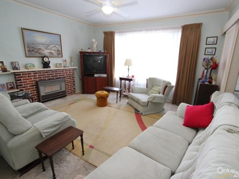 13 Dodds Street, Springvale VIC 3171