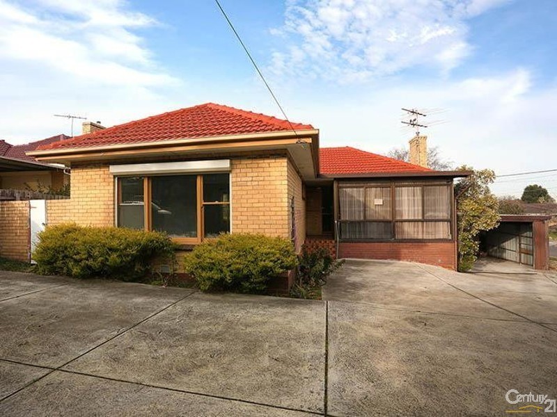 10 Red Hill Road, Springvale VIC 3171