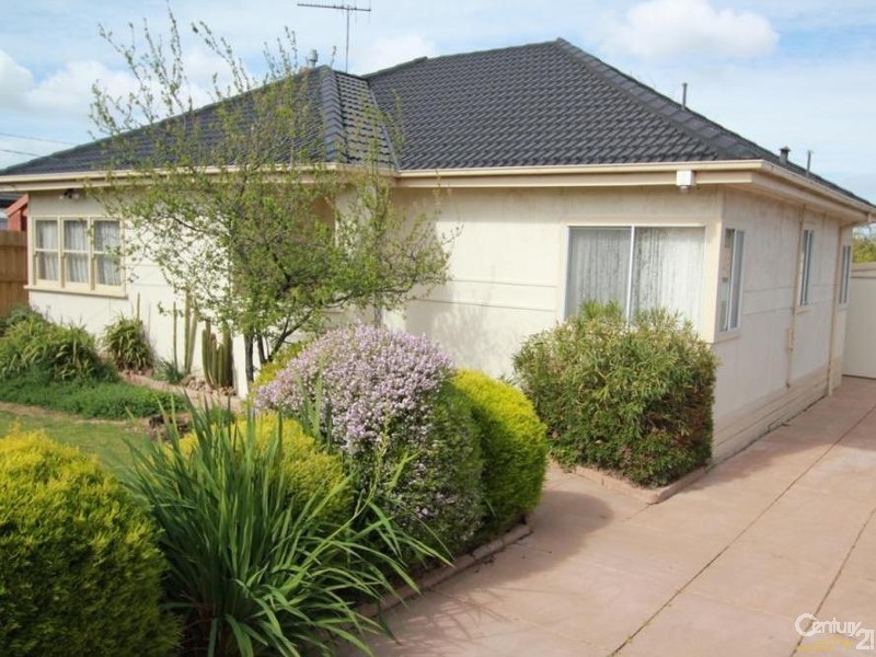 10 Kemp Street, Springvale VIC 3171