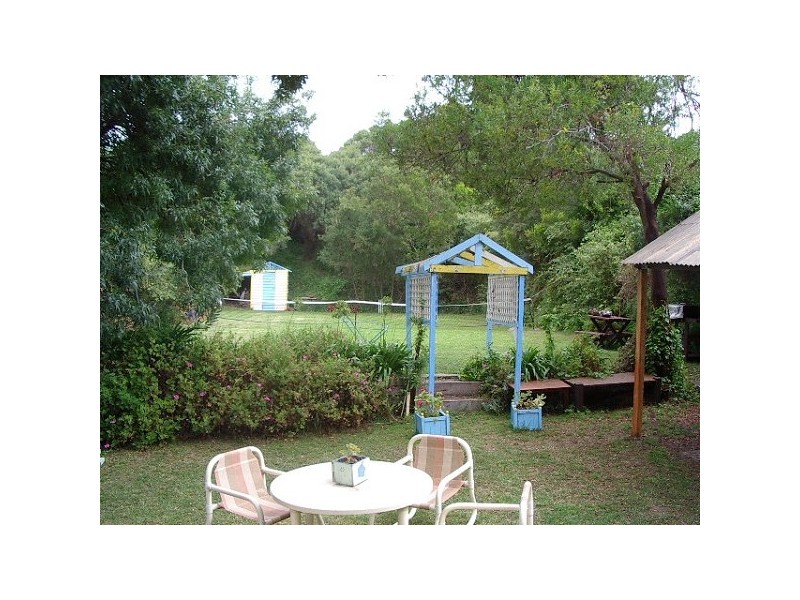 P569(58) NORM, Sorrento VIC 3943