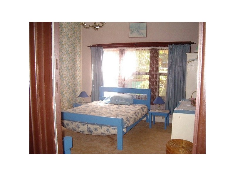 P569(58) NORM, Sorrento VIC 3943