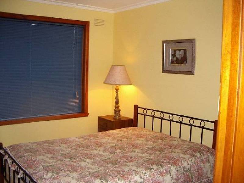 P573 (2/33) CANT, Sorrento VIC 3943