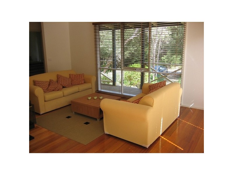 B15 (23) Andr, Rye VIC 3941