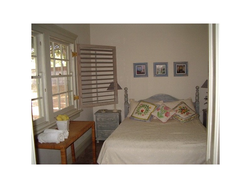 P84(3461) PT NEP RD, Sorrento VIC 3943
