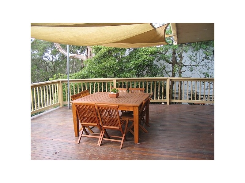 B88 (33) Lansd, Blairgowrie VIC 3942