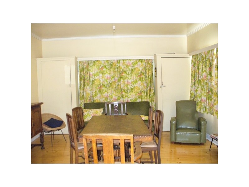 P578 (3) HOLY, Sorrento VIC 3943