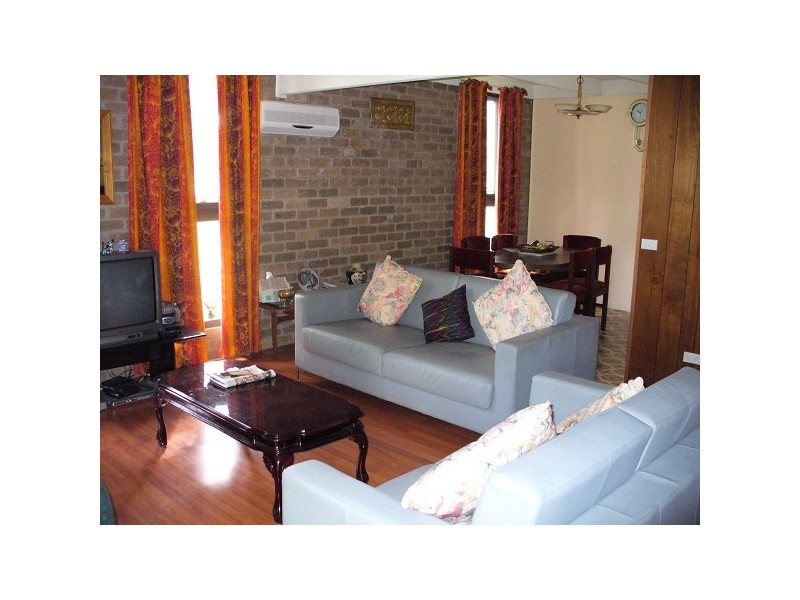 B76 (25) Alma, Tootgarook VIC 3941