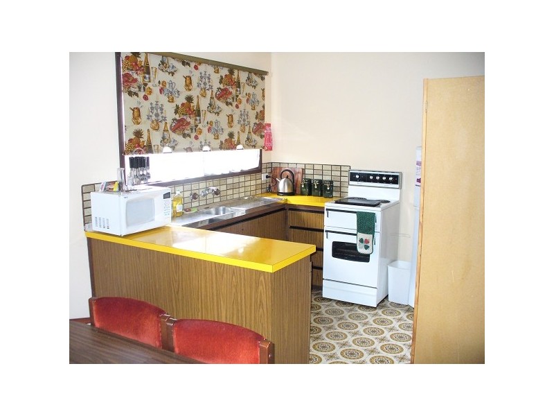 B76 (25) Alma, Tootgarook VIC 3941