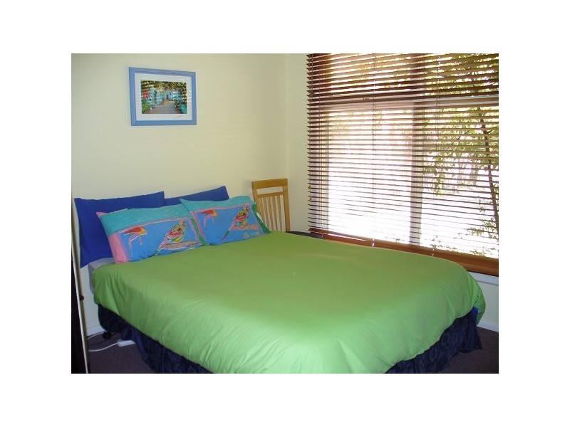 B125 (25) CENT, Rye VIC 3941