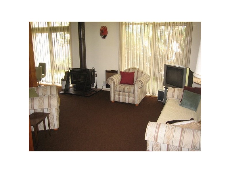 B123 (8) STRA, Rye VIC 3941