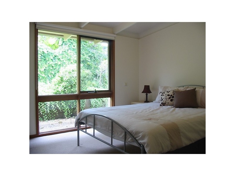 B131 (5) Mun, Blairgowrie VIC 3942