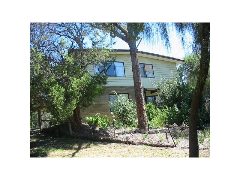 30 WHITEHEAD STREET, Blairgowrie VIC 3942