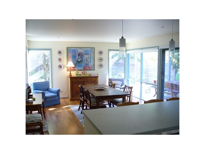 P515(2) PEKI, Sorrento VIC 3943