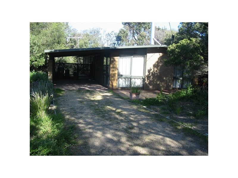 B149 (19) HILL, Blairgowrie VIC 3942