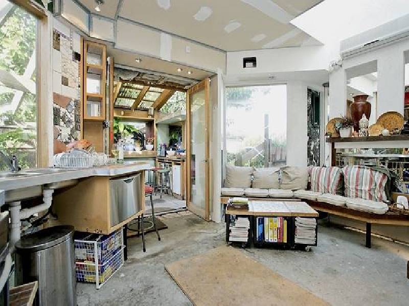 25a Mason Avenue, Elwood VIC 3184