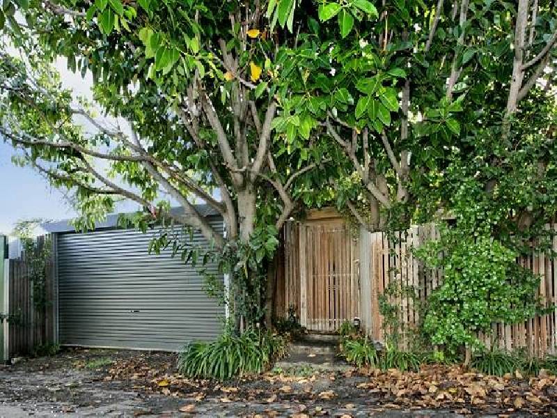 25a Mason Avenue, Elwood VIC 3184