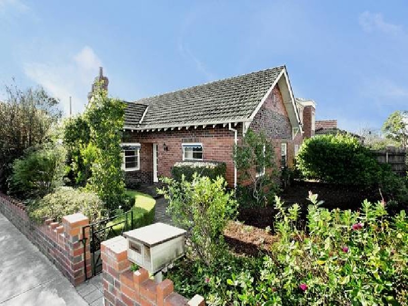 31 FIRST AVENUE, Kew VIC 3101