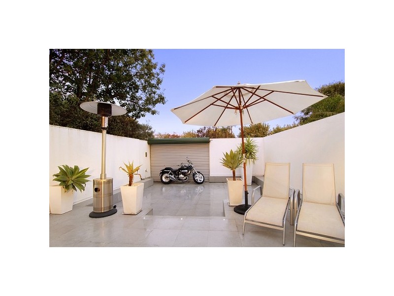 5 Cowper Street, St Kilda VIC 3182