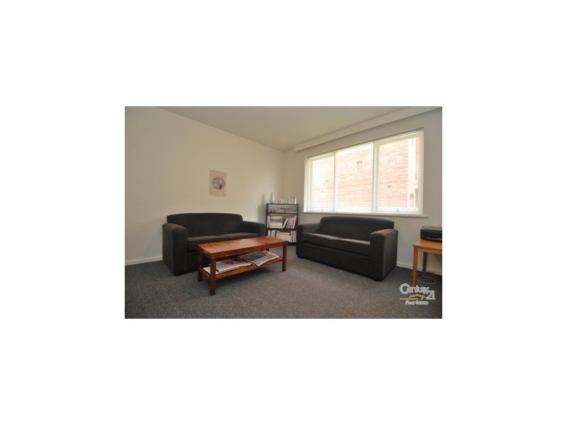 8/319 Inkerman Street, St Kilda East VIC 3183