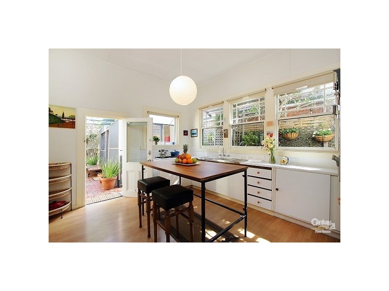 17 Marlborough Street, St Kilda East VIC 3183