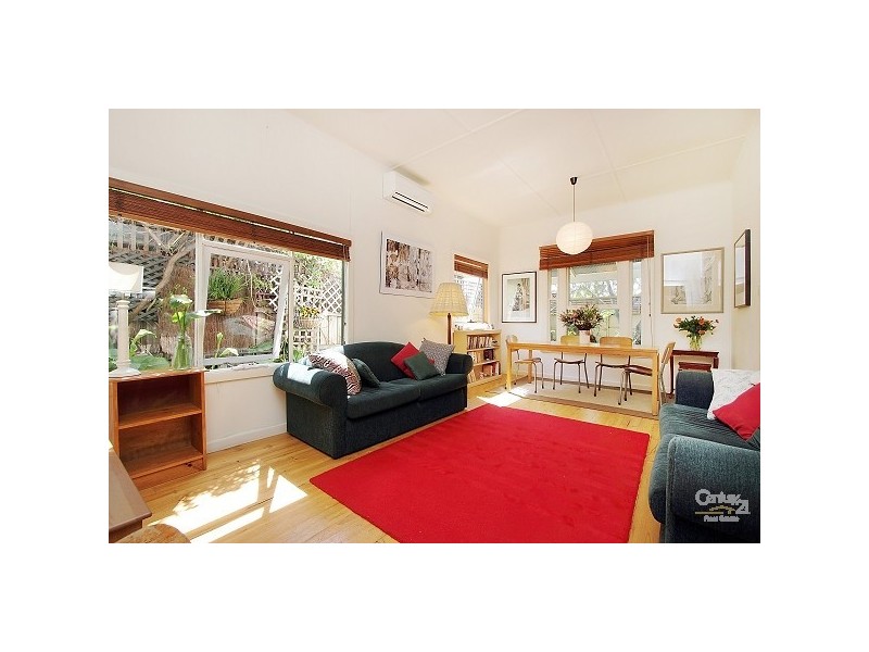 17 Marlborough Street, St Kilda East VIC 3183