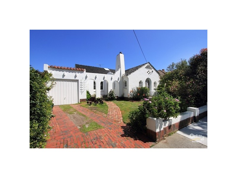 20 Monkstadt Avenue, St Kilda East VIC 3183