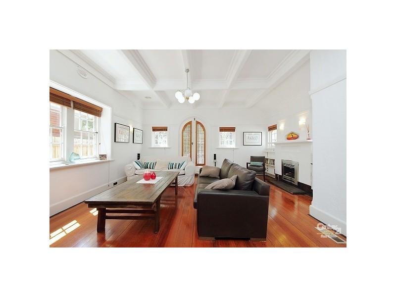 20 Monkstadt Avenue, St Kilda East VIC 3183