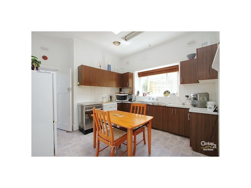 20 Monkstadt Avenue, St Kilda East VIC 3183