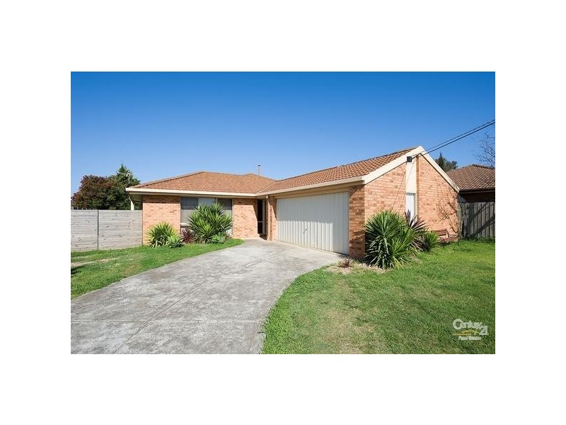 17 VICTORIA STREET, Altona Meadows VIC 3028