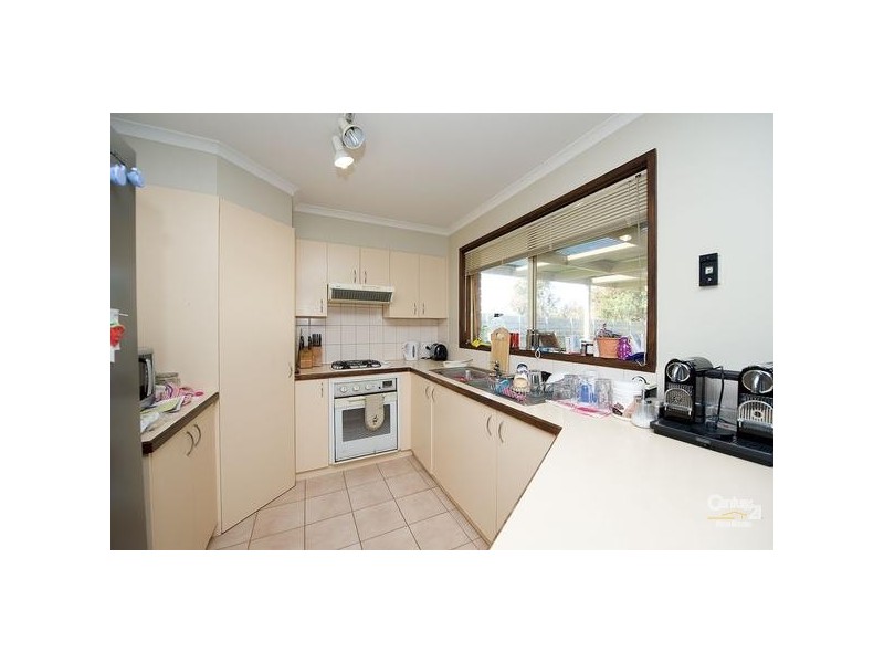 17 VICTORIA STREET, Altona Meadows VIC 3028