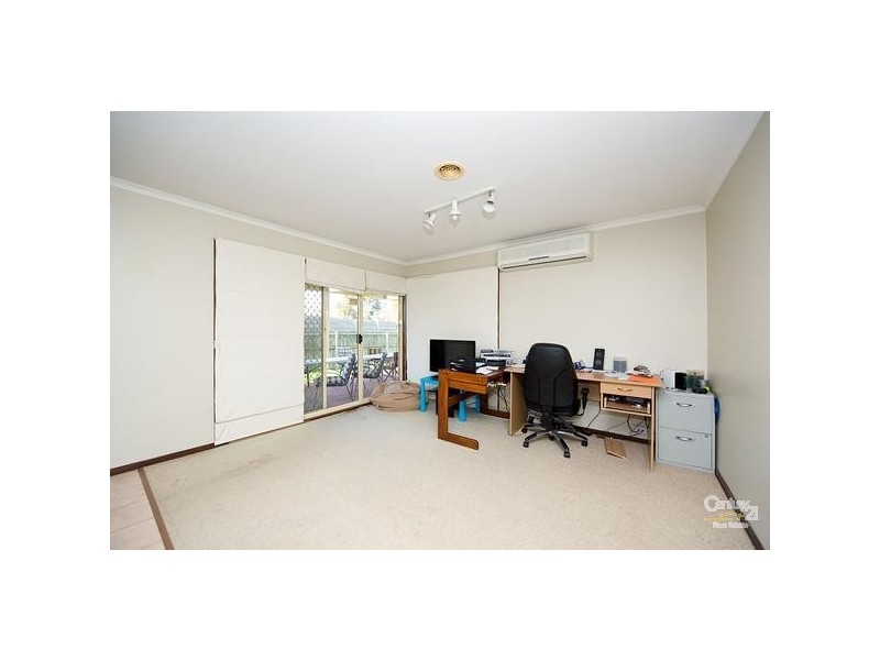 17 VICTORIA STREET, Altona Meadows VIC 3028