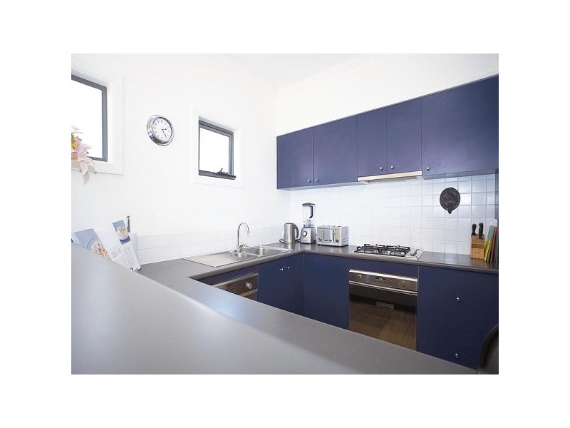 3 LAKESIDE PLACE, Williamstown VIC 3016