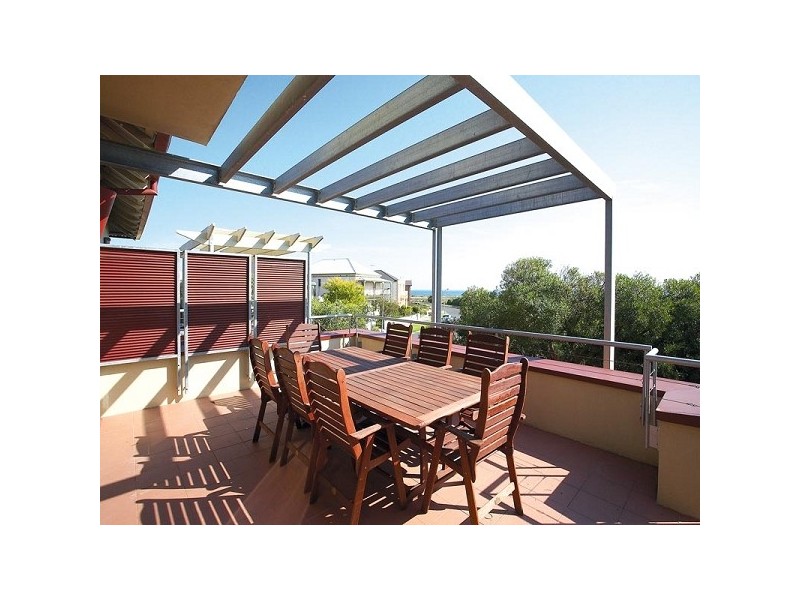 3 LAKESIDE PLACE, Williamstown VIC 3016