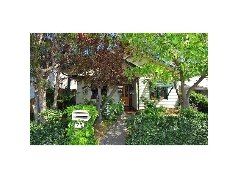 75 WILLIAM STREET, Newport VIC 3015