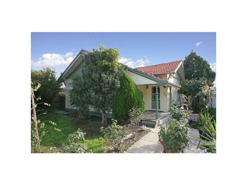 106 STEVEDORE STREET, Williamstown VIC 3016