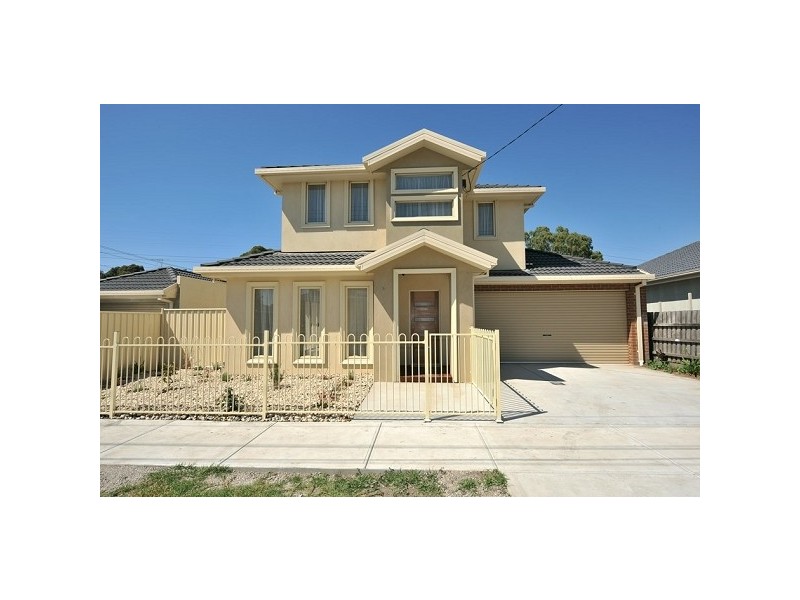 1A Cypress Avenue, Brooklyn VIC 3012