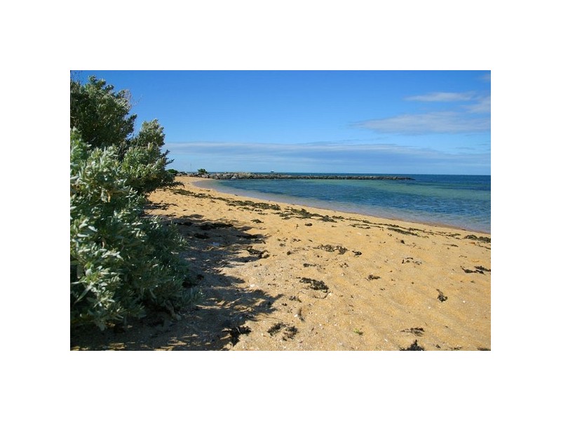 272 Dromana Parade, Safety Beach VIC 3936