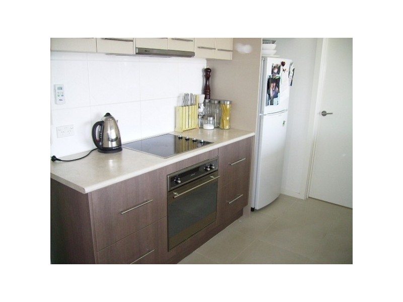 210/200 STEPHEN STREET, Yarraville VIC 3013