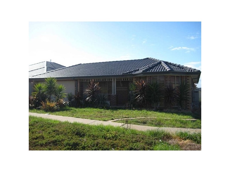 31 TOLEDO CRESCENT, Point Cook VIC 3030