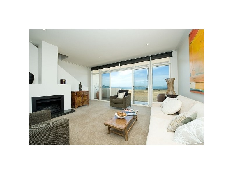 9 Hoffman Terrace, Williamstown VIC 3016