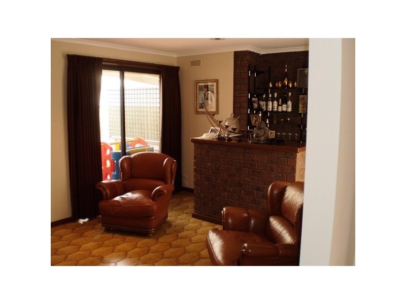 29 Park Drive, Keilor East VIC 3033