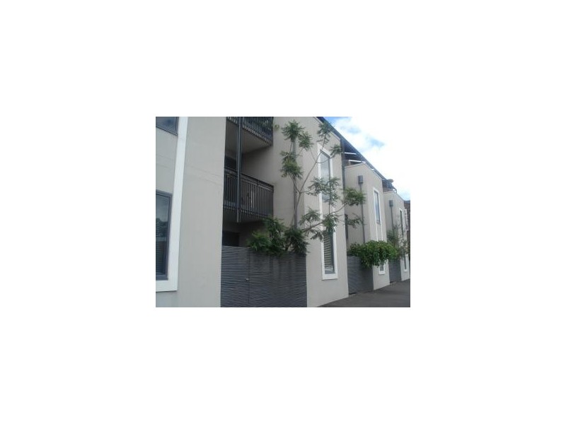 1.06/11 COLE STREET, Williamstown VIC 3016