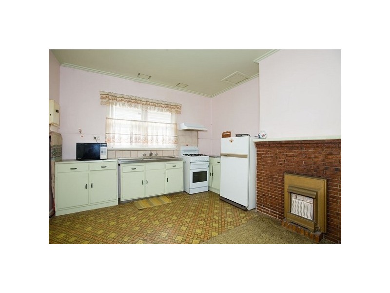 111 River Street,, Newport VIC 3015